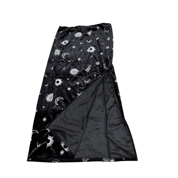 H&M Astrology Skirt - Picture 2 of 2